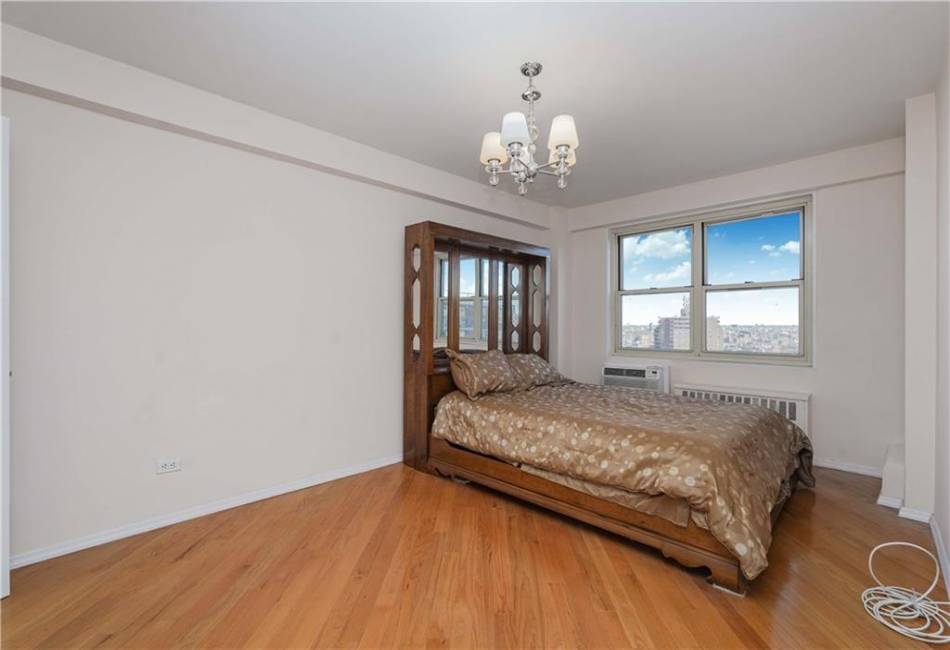 2930 West 5th Street, Brooklyn, New York 11224, 2 Bedrooms Bedrooms, ,1.5 BathroomsBathrooms,Residential,For Sale,West 5th,487463