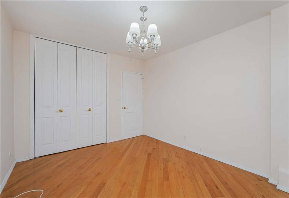 2930 West 5th Street, Brooklyn, New York 11224, 2 Bedrooms Bedrooms, ,1.5 BathroomsBathrooms,Residential,For Sale,West 5th,487463