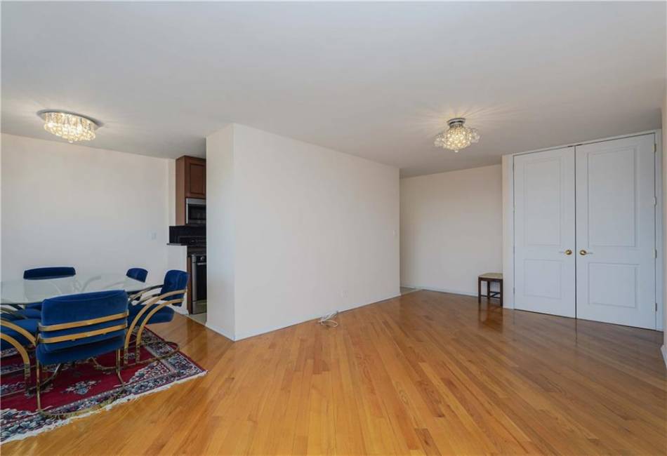 2930 West 5th Street, Brooklyn, New York 11224, 2 Bedrooms Bedrooms, ,1.5 BathroomsBathrooms,Residential,For Sale,West 5th,487463