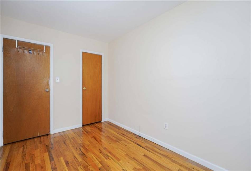 705 Westminster Road, Brooklyn, New York 11230, 4 Bedrooms Bedrooms, ,3 BathroomsBathrooms,Residential,For Sale,Westminster,487466