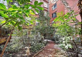 18R Spring Street, New York, New York 10012, ,5 BathroomsBathrooms,Residential,For Sale,Spring,487432