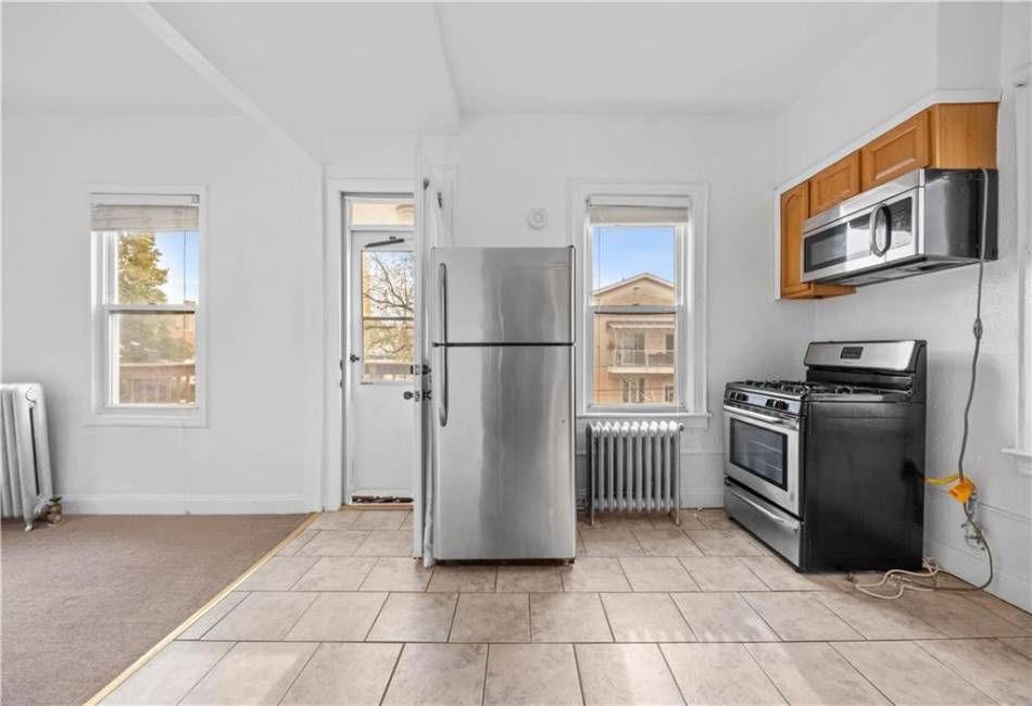 3712 Oceanic Avenue, Brooklyn, New York 11224, 2 Bedrooms Bedrooms, ,1 BathroomBathrooms,Rental,For Sale,Oceanic,487472