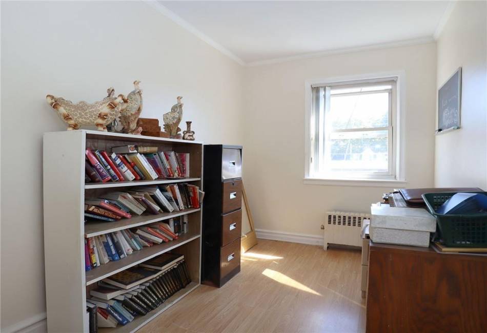 2567 6th Street, Brooklyn, New York 11235, 4 Bedrooms Bedrooms, ,3 BathroomsBathrooms,Residential,For Sale,6th,487477