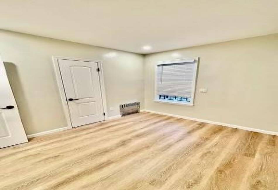 250 62nd Street, Brooklyn, New York 11220, 3 Bedrooms Bedrooms, ,1 BathroomBathrooms,Rental,For Sale,62nd,487490