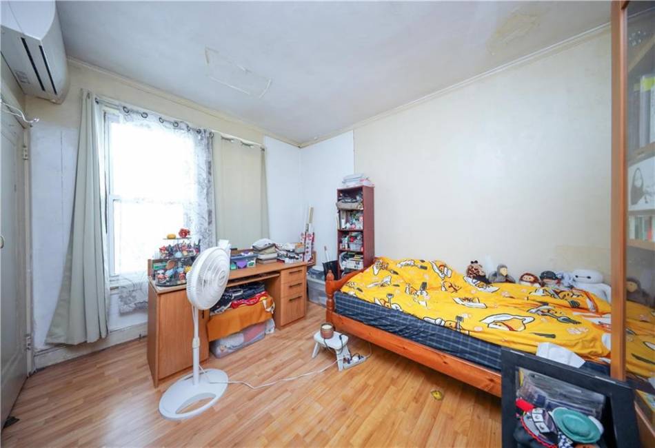 7119 19th Avenue, Brooklyn, New York 11204, ,4 BathroomsBathrooms,Residential,For Sale,19th,487495