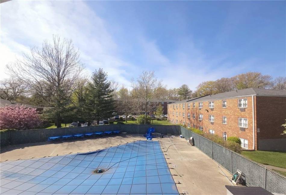 34 Bay Terrace, Staten Island, New York 10306, 1 Bedroom Bedrooms, ,1 BathroomBathrooms,Residential,For Sale,Bay,481983