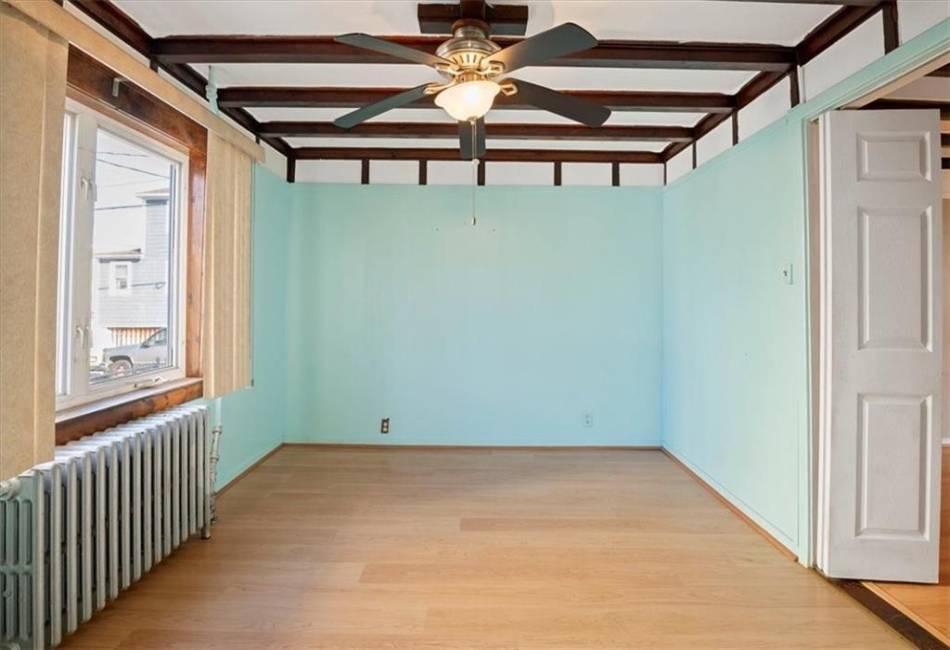 9 Melba Court, Brooklyn, New York 11229, 6 Bedrooms Bedrooms, ,3 BathroomsBathrooms,Residential,For Sale,Melba,487510