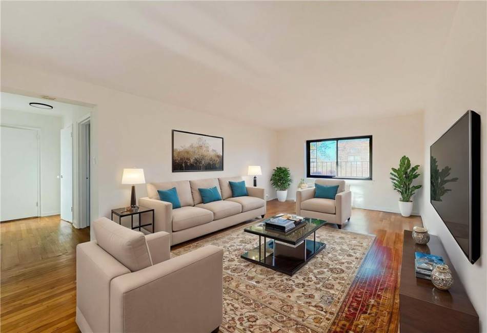 304 Bay 17th, Brooklyn, New York 11214, 1 Bedroom Bedrooms, ,1 BathroomBathrooms,Residential,For Sale,Bay 17th,487533