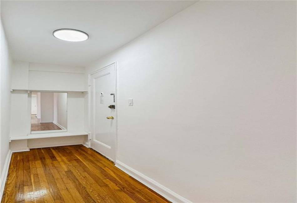 304 Bay 17th, Brooklyn, New York 11214, 1 Bedroom Bedrooms, ,1 BathroomBathrooms,Residential,For Sale,Bay 17th,487533