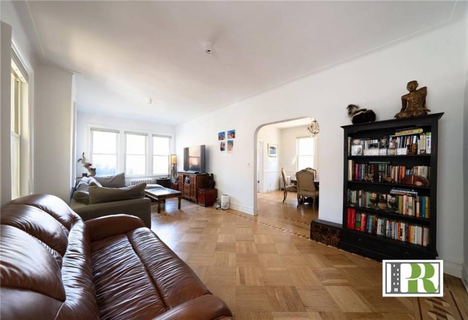 2510 Avenue K, Brooklyn, New York 11210, ,Residential,For Sale,Avenue K,487551