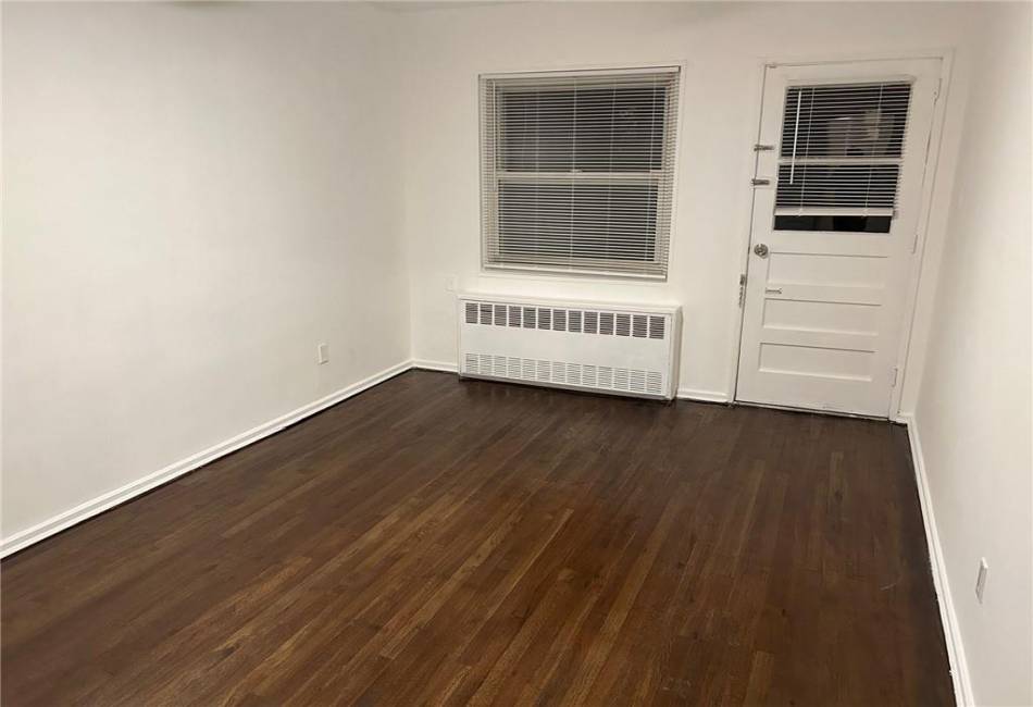 2139 West 10th Street, Brooklyn, New York 11223, 3 Bedrooms Bedrooms, ,2 BathroomsBathrooms,Residential,For Sale,West 10th,487554