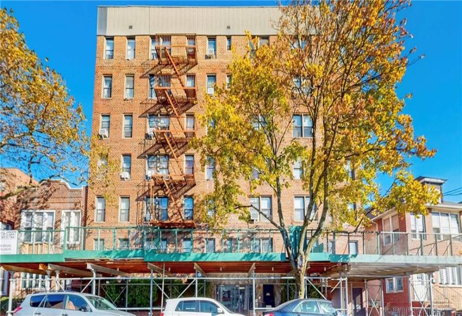 1877 East 12th Street, Brooklyn, New York 11229, 2 Bedrooms Bedrooms, ,1 BathroomBathrooms,Residential,For Sale,East 12th,487575