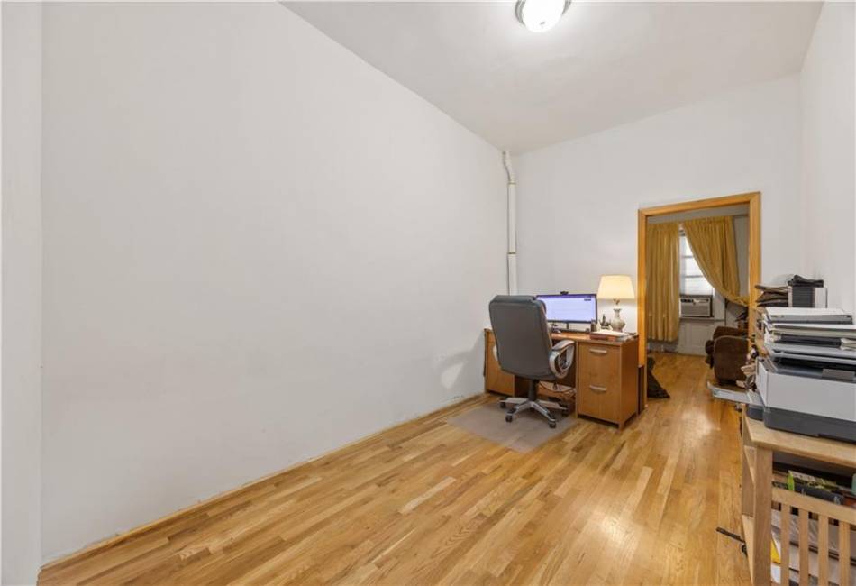 232 Kingsland Avenue, Brooklyn, New York 11222, 12 Bedrooms Bedrooms, ,Residential,For Sale,Kingsland,487601