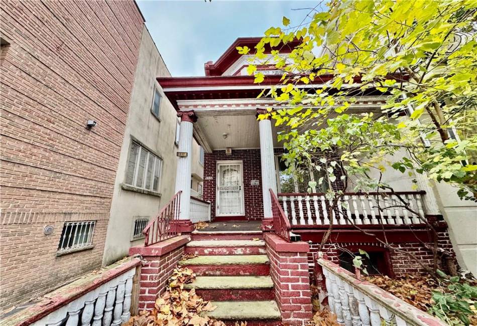 1117 51st Street, Brooklyn, New York 11219, 3 Bedrooms Bedrooms, ,3 BathroomsBathrooms,Residential,For Sale,51st,487610