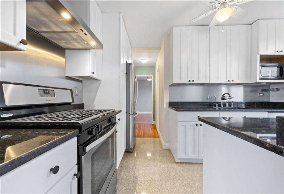 149 Marine Avenue, Brooklyn, New York 11209, 2 Bedrooms Bedrooms, ,2 BathroomsBathrooms,Residential,For Sale,Marine,487617