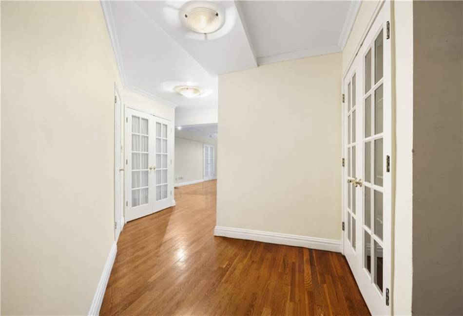 149 Marine Avenue, Brooklyn, New York 11209, 2 Bedrooms Bedrooms, ,2 BathroomsBathrooms,Residential,For Sale,Marine,487617