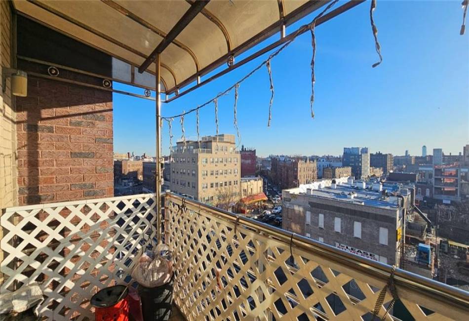 6422 Bay Parkway, Brooklyn, New York 11204, 3 Bedrooms Bedrooms, ,2 BathroomsBathrooms,Residential,For Sale,Bay,487693