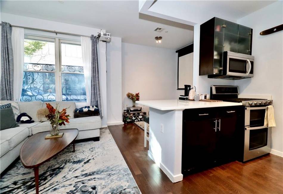 52 Third Avenue, Brooklyn, New York 11217, 1 Bedroom Bedrooms, ,1 BathroomBathrooms,Residential,For Sale,Third,487696