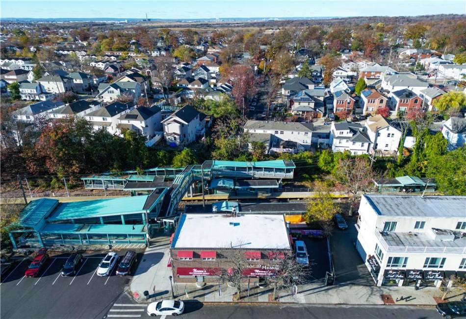 27 Brower Court, Staten Island, New York 10308, ,Mixed Use,For Sale,Brower,487605