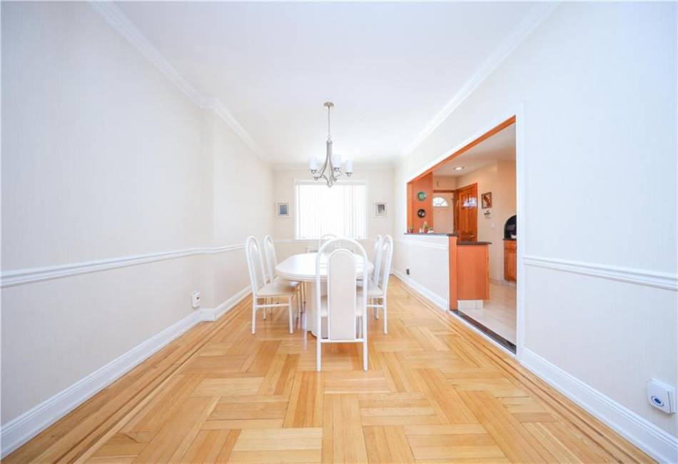 2183 27th Street, Brooklyn, New York 11229, 3 Bedrooms Bedrooms, ,3 BathroomsBathrooms,Residential,For Sale,27th,487754