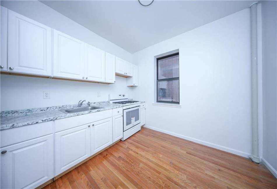 717 58th Street, Brooklyn, New York 11220, 19 Bedrooms Bedrooms, ,17 BathroomsBathrooms,Residential,For Sale,58th,487772