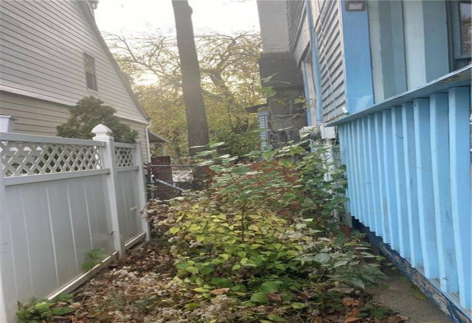 106 Westervelt Avenue, Staten Island, New York 10301, 6 Bedrooms Bedrooms, ,5 BathroomsBathrooms,Residential,For Sale,Westervelt,487773