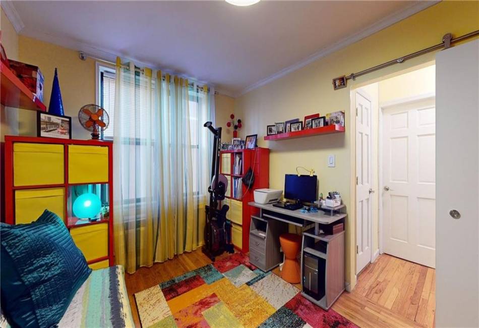 3101 Ocean Parkway, Brooklyn, New York 11235, 2 Bedrooms Bedrooms, ,2 BathroomsBathrooms,Residential,For Sale,Ocean,487785