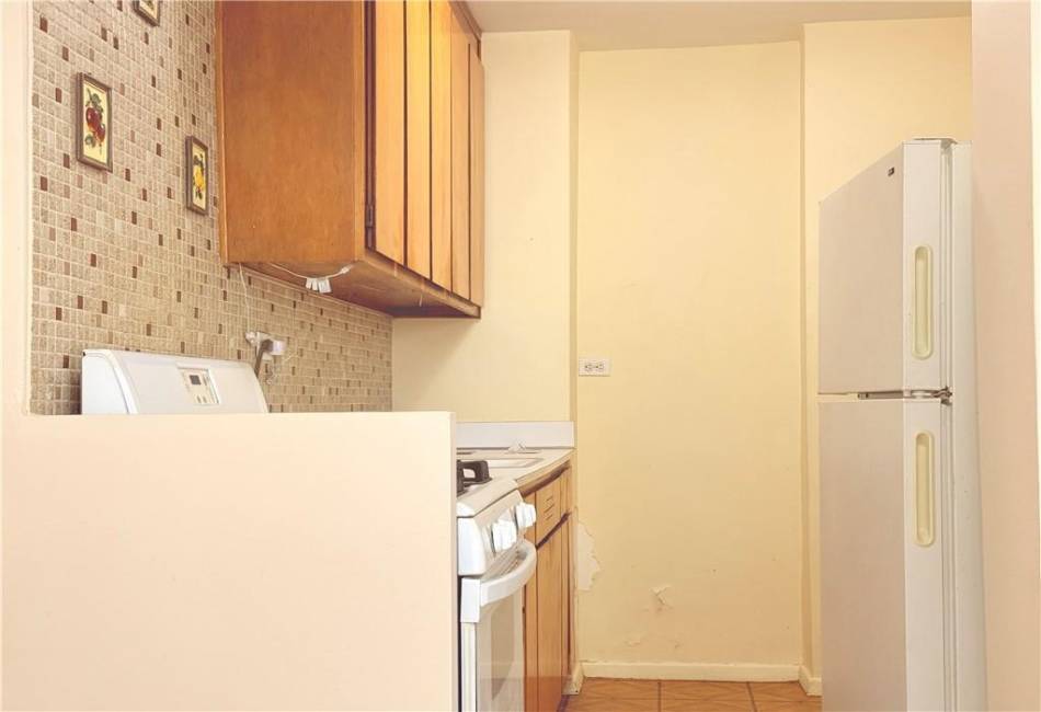 2915 5th Street, Brooklyn, New York 11224, 1 Bedroom Bedrooms, ,1 BathroomBathrooms,Residential,For Sale,5th,487789