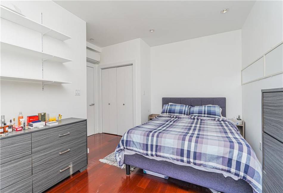 10002 4th Avenue, Brooklyn, New York 11209, 1 Bedroom Bedrooms, ,1 BathroomBathrooms,Residential,For Sale,4th,487797