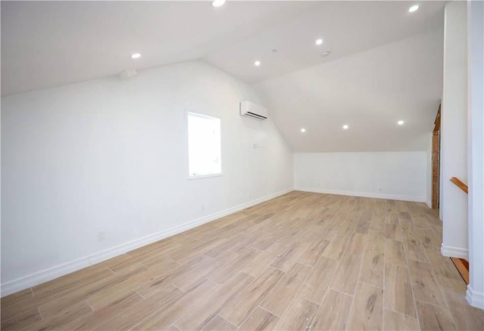 2052 12th Street, Brooklyn, New York 11223, 5 Bedrooms Bedrooms, ,Residential,For Sale,12th,487801