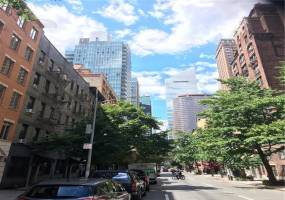 334 53rd Street, Manhattan, New York 10022, ,1 BathroomBathrooms,Residential,For Sale,53rd,487822