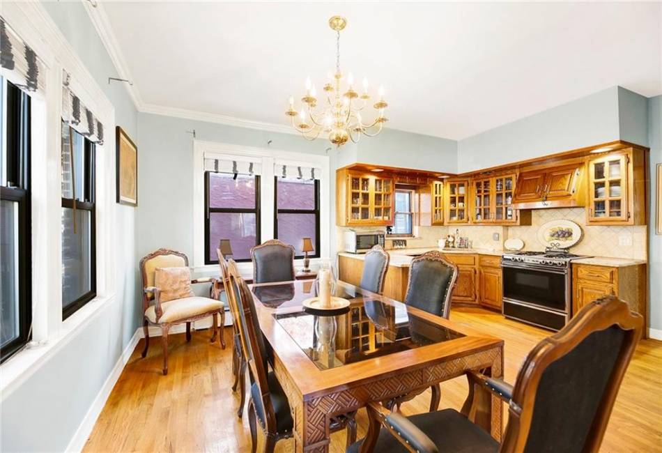 6801 Bay Cliff Terrace, Brooklyn, New York 11220, 3 Bedrooms Bedrooms, ,2 BathroomsBathrooms,Residential,For Sale,Bay Cliff,487830