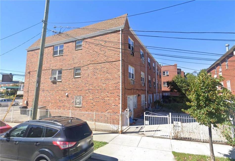 58-51 Waltron Street, Corona, New York 11368, 9 Bedrooms Bedrooms, ,Residential,For Sale,Waltron,487847