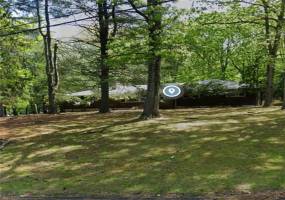 2 Hillside Terrace, Suffern, New York 10901, 4 Bedrooms Bedrooms, ,3 BathroomsBathrooms,Residential,For Sale,Hillside,487874