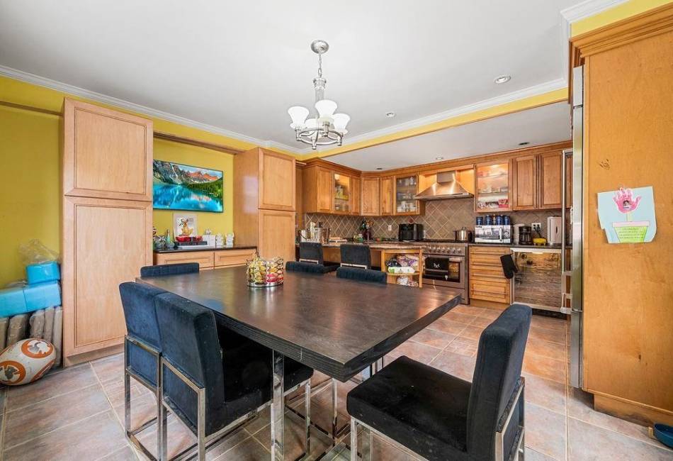 1043 84th Street, Brooklyn, New York 11228, ,Residential,For Sale,84th,487868