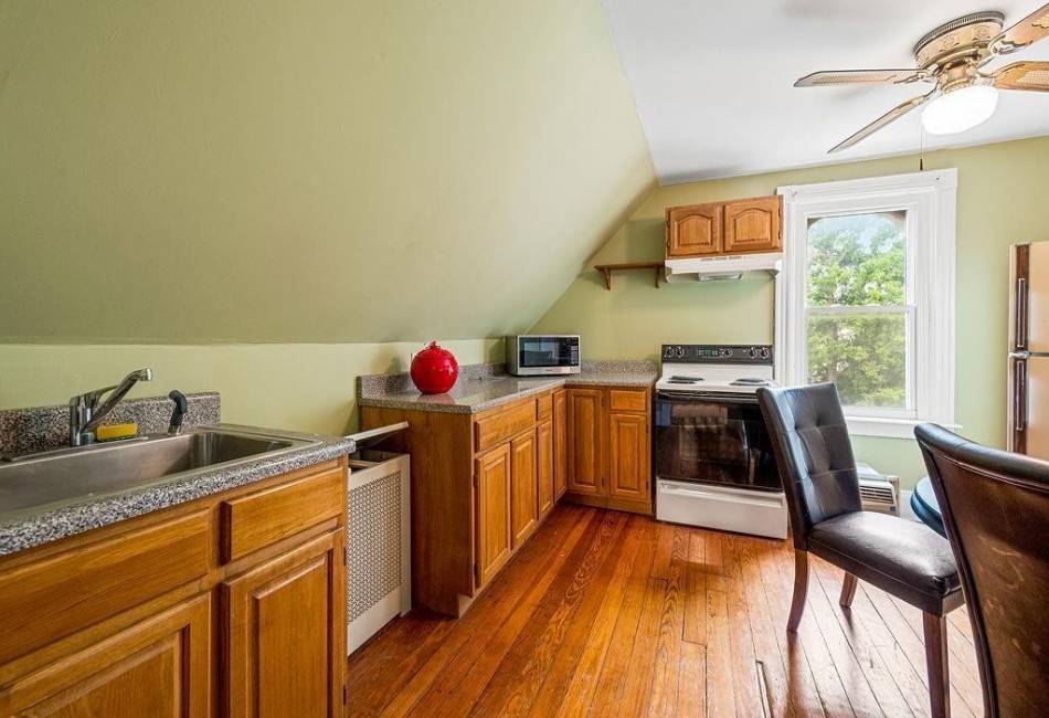 1043 84th Street, Brooklyn, New York 11228, ,Residential,For Sale,84th,487868