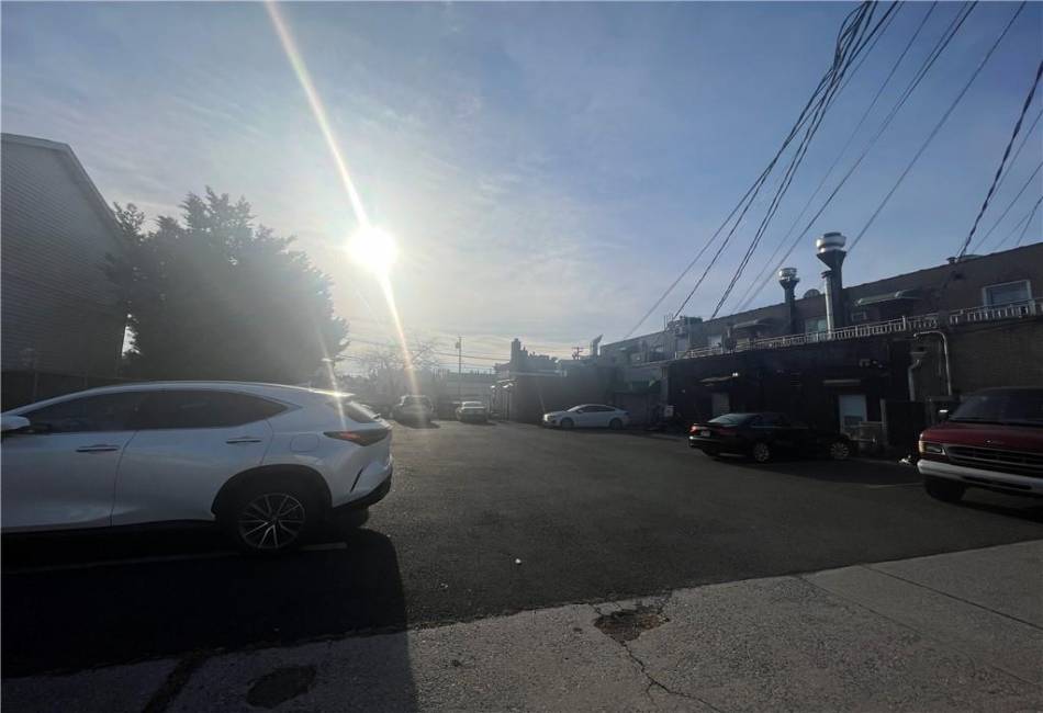 1722 Hylan Boulevard, Staten Island, New York 10305, ,Commercial,For Sale,Hylan,487895