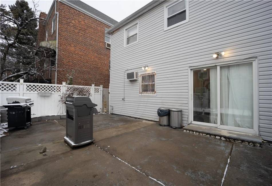 1646 Remsen Avenue, Brooklyn, New York 11236, ,Residential,For Sale,Remsen,487897