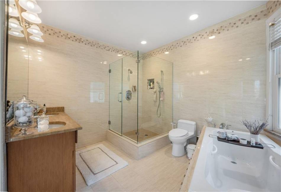 2116 Voorhies Avenue, Brooklyn, New York 11235, 6 Bedrooms Bedrooms, ,3.5 BathroomsBathrooms,Residential,For Sale,Voorhies,487899