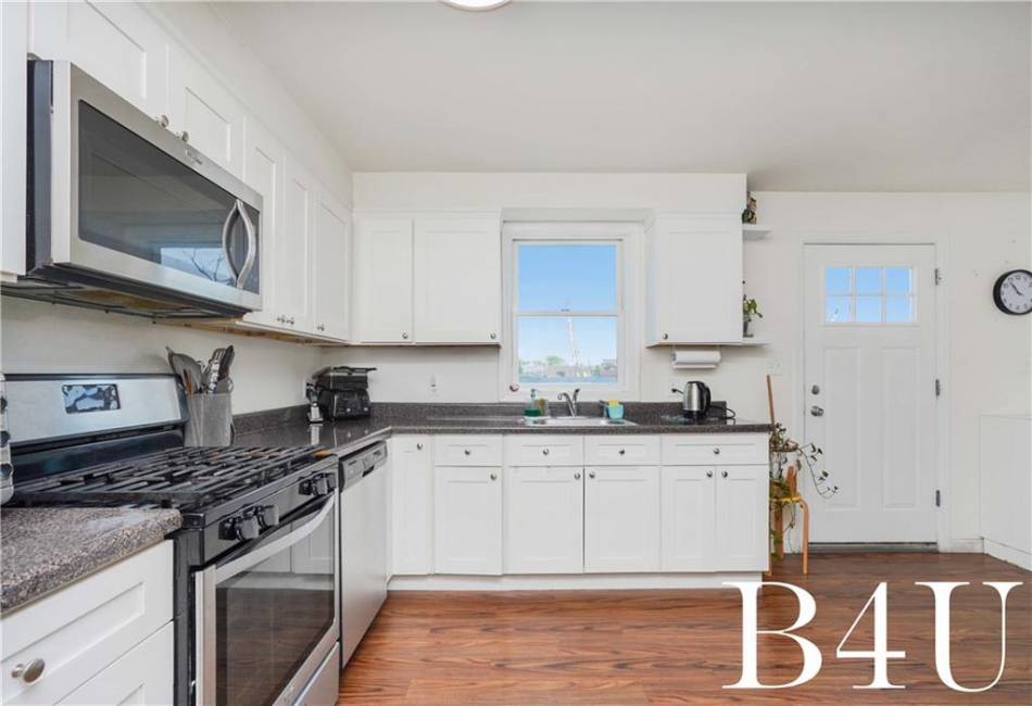 2247 66th Street, Brooklyn, New York 11234, 5 Bedrooms Bedrooms, ,2 BathroomsBathrooms,Residential,For Sale,66th,487917