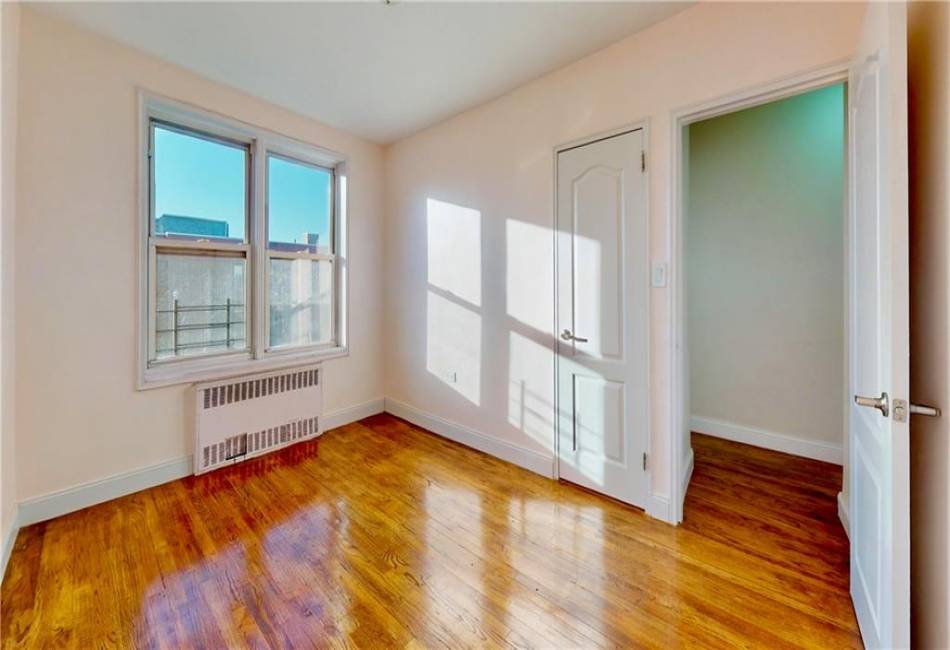 3165 Nostrand Avenue, Brooklyn, New York 11229, 2 Bedrooms Bedrooms, ,1 BathroomBathrooms,Residential,For Sale,Nostrand,487906