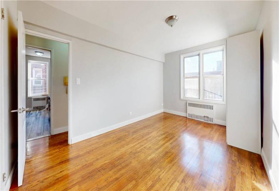 3165 Nostrand Avenue, Brooklyn, New York 11229, 2 Bedrooms Bedrooms, ,1 BathroomBathrooms,Residential,For Sale,Nostrand,487906