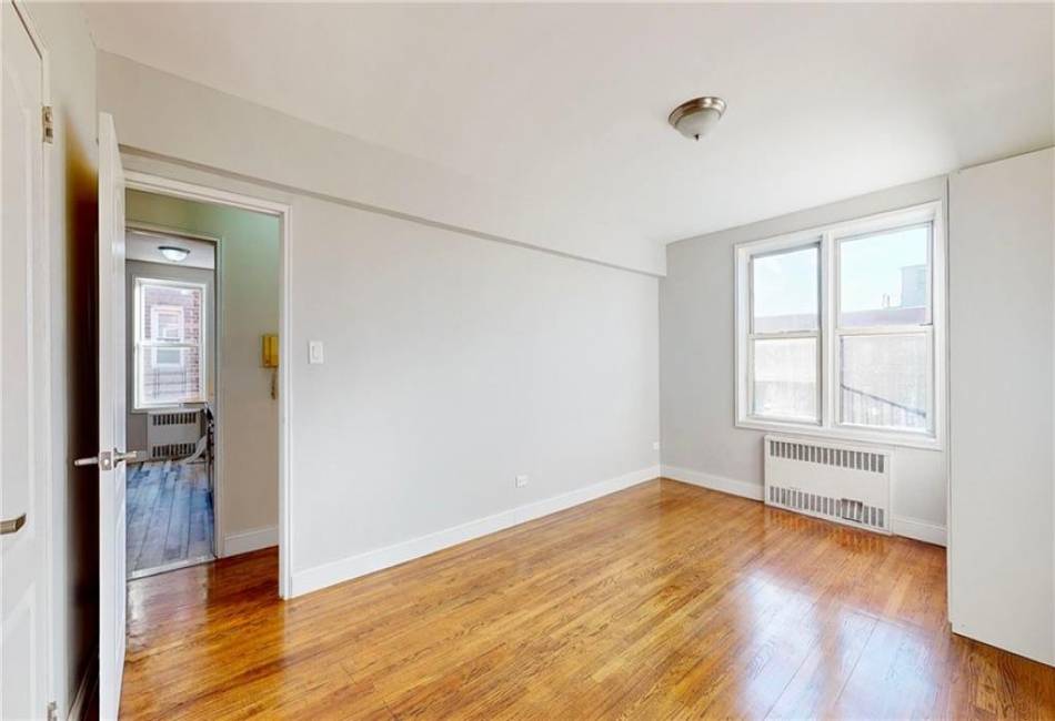 3165 Nostrand Avenue, Brooklyn, New York 11229, 2 Bedrooms Bedrooms, ,1 BathroomBathrooms,Residential,For Sale,Nostrand,487906