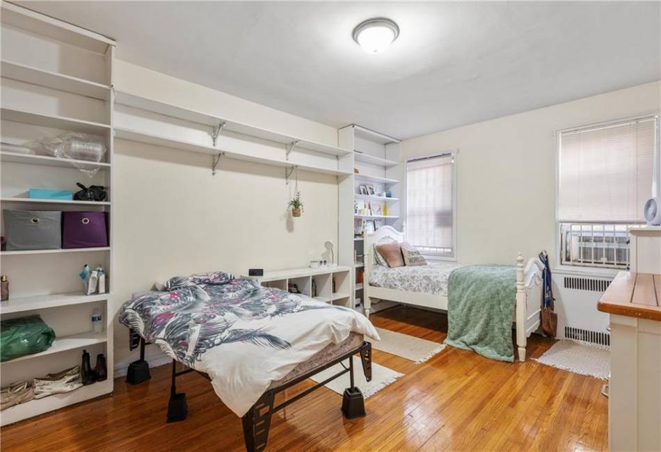 1500 Ocean Parkway, Brooklyn, New York 11230, 2 Bedrooms Bedrooms, ,1 BathroomBathrooms,Residential,For Sale,Ocean,487749