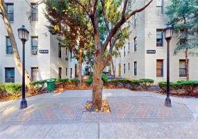 2158 35th Street, Astoria, New York 11105, 2 Bedrooms Bedrooms, ,1 BathroomBathrooms,Residential,For Sale,35th,487970