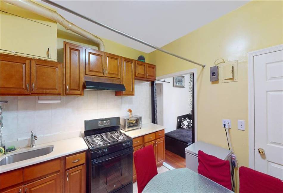 2158 35th Street, Astoria, New York 11105, 2 Bedrooms Bedrooms, ,1 BathroomBathrooms,Residential,For Sale,35th,487970