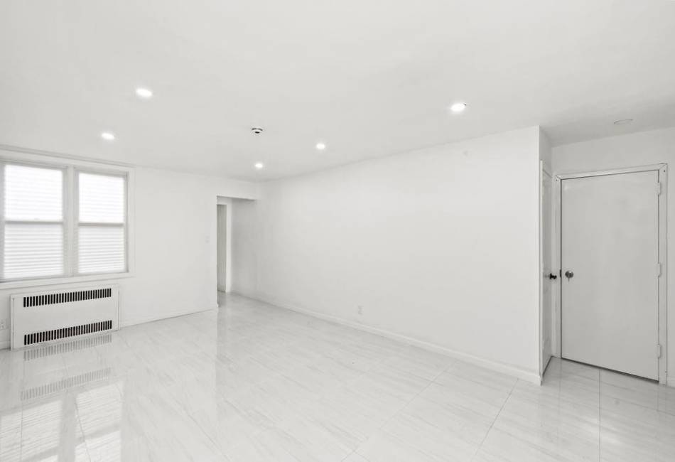 1335 East 49th Street, Brooklyn, New York 11234, 4 Bedrooms Bedrooms, ,2 BathroomsBathrooms,Residential,For Sale,East 49th Street,487981