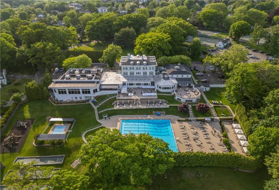 25 The Oval, Staten Island, New York 10304, 4 Bedrooms Bedrooms, ,5 BathroomsBathrooms,Residential,For Sale,The Oval,488023