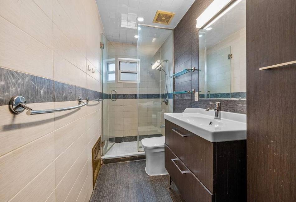 1962 10th Street, Brooklyn, New York 11223, ,Residential,For Sale,10th,488054