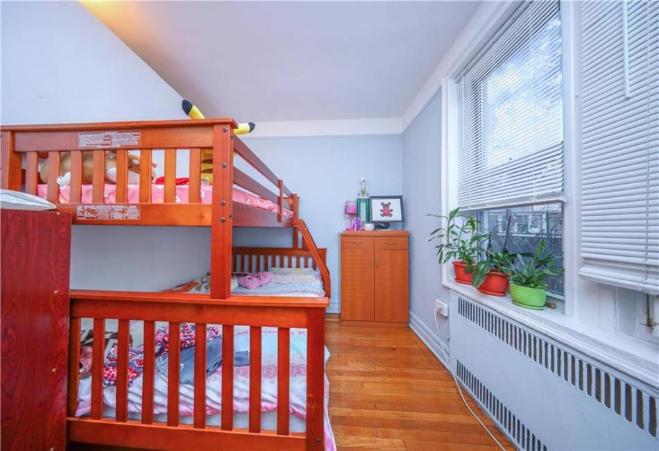 1410 Avenue S, Brooklyn, New York 11229, 1 Bedroom Bedrooms, ,1 BathroomBathrooms,Residential,For Sale,Avenue S,488063